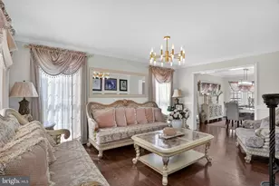 10272 Cedar Ridge Dr, Manassas, VA 20110 - Photo 8