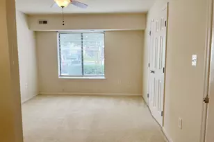 8465 Crozier Ct, Manassas, VA 20110 - Photo 12