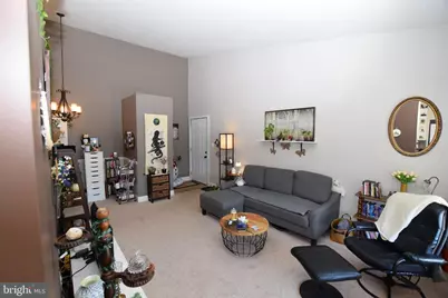 8397 Buttress Lane #401, Manassas, VA 20110 - Photo 6