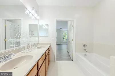 8610 Liberty Trail #305, Manassas, VA 20110 - Photo 24