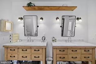 9105 Ewell St, Manassas, VA 20110 - Photo 56