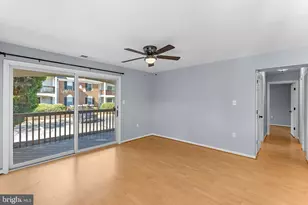 9363 Scarlet Oak Dr, Manassas, VA 20110 - Photo 2