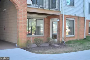 8383 Buttress Ln, Manassas, VA 20110 - Photo 2
