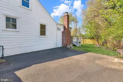 9106 Battle Street, Manassas, VA 20110 - Photo 6