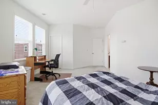 8922 Center St, Manassas, VA 20110 - Photo 40