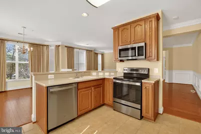 8600 Liberty Trail #204, Manassas, VA 20110 - Photo 4