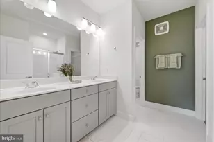 9815 Ames Dr, Manassas, VA 20110 - Photo 12