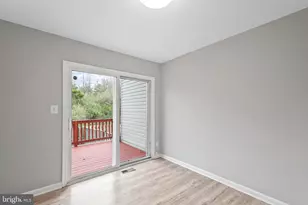 10305 Butternut Cir, Manassas, VA 20110 - Photo 20