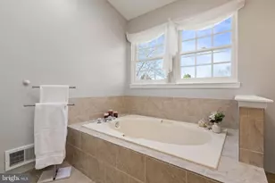 8510 Clearridge Ln, Manassas, VA 20110 - Photo 24