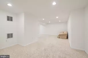 8510 Clearridge Ln, Manassas, VA 20110 - Photo 34