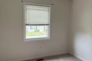 9019 Whispering Pine Ct, Manassas, VA 20110 - Photo 10