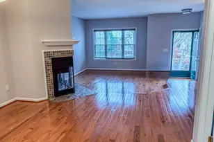9504 Brigantine Ln, Manassas, VA 20110 - Photo 6