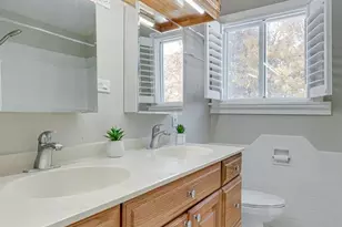 9212 Timberwood Ct, Manassas, VA 20110 - Photo 38
