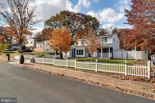 9212 Timberwood Ct, Manassas, VA 20110 - Photo 4