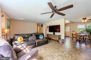 8914 Cherry Tree Ln, Manassas, VA 20110 - Photo 8