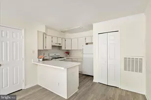 9202 Azure Ct, Manassas, VA 20110 - Photo 8