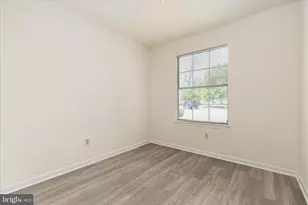 9202 Azure Ct, Manassas, VA 20110 - Photo 16