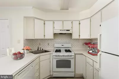 9202 Azure Court #102, Manassas, VA 20110 - Photo 6