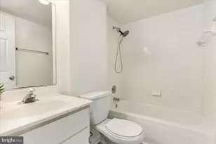 9202 Azure Ct, Manassas, VA 20110 - Photo 18