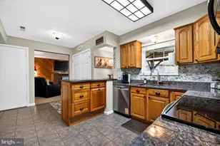 8745 Country Ln, Manassas, VA 20110 - Photo 22