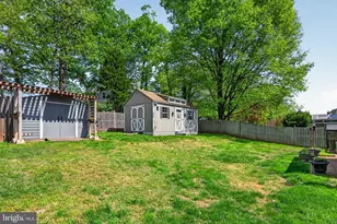 8745 Country Ln, Manassas, VA 20110 - Photo 6