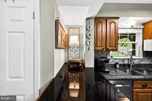 8745 Country Ln, Manassas, VA 20110 - Photo 28