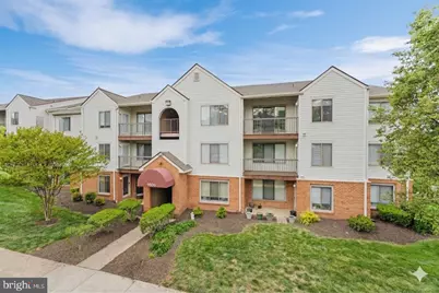 9560 Cannoneer Court #201, Manassas, VA 20110 - Photo 2