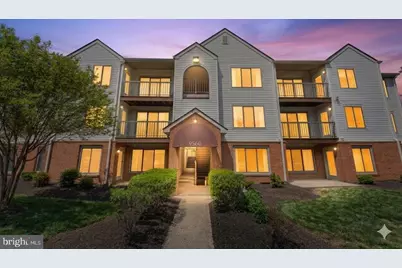 9560 Cannoneer Court #201, Manassas, VA 20110 - Photo 2
