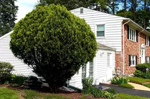 8900 Wilson Ave, Manassas, VA 20110 - Photo 2