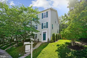 10227 Magnolia Grove Dr, Manassas, VA 20110 - Photo 1