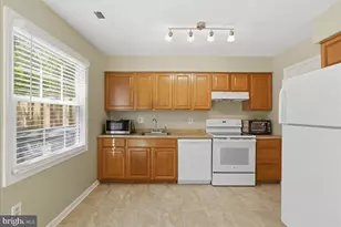 8582 Adamson St, Manassas, VA 20110 - Photo 10