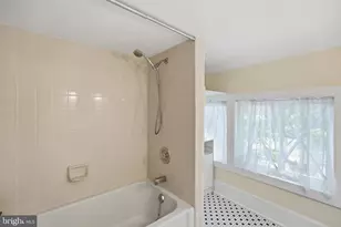 9026 Sudley Rd, Manassas, VA 20110 - Photo 40