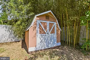 8487 Kirby St, Manassas, VA 20110 - Photo 34