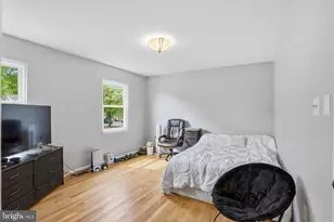 8487 Kirby St, Manassas, VA 20110 - Photo 18