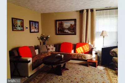 8970 Miles Pl, Manassas, VA 20110 - Photo 4