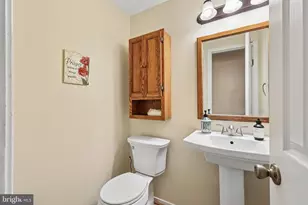10103 Trinity Ln, Manassas, VA 20110 - Photo 14