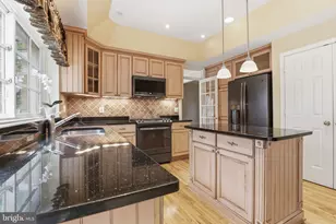 8560 Yoder St, Manassas, VA 20110 - Photo 8
