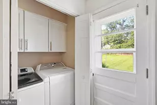 8911 Peabody St, Manassas, VA 20110 - Photo 26