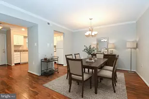 9915 Sugarwood Ln, Manassas, VA 20110 - Photo 8