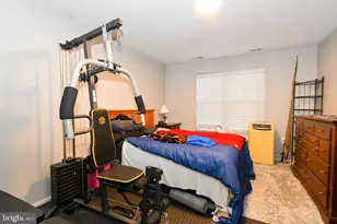 9915 Sugarwood Ln, Manassas, VA 20110 - Photo 8