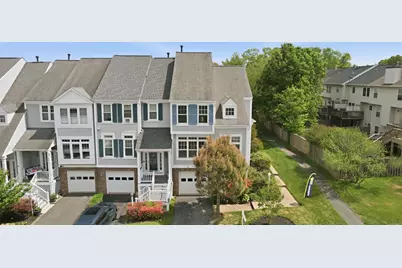 9279 Caladium Drive, Manassas, VA 20110 - Photo 2