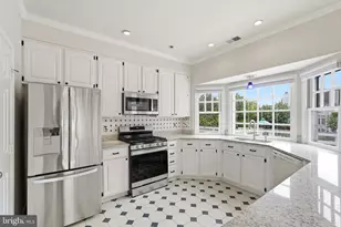 9279 Caladium Dr, Manassas, VA 20110 - Photo 2