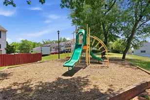 8912 Princeton Park Dr, Manassas, VA 20110 - Photo 42