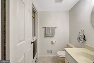 10051 Field Ct, Manassas, VA 20110 - Photo 20
