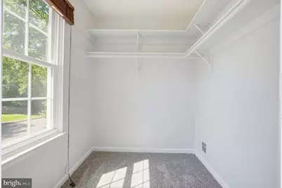 9608 Waterford Drive, Manassas, VA 20110 - Photo 32