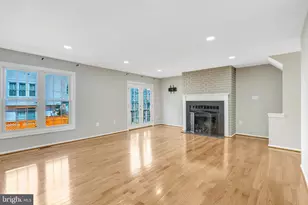 8478 Battle Ct, Manassas, VA 20110 - Photo 6