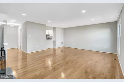 8478 Battle Court, Manassas, VA 20110 - Photo 4