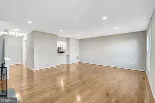 8478 Battle Ct, Manassas, VA 20110 - Photo 4