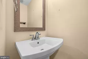 9304 Stuart Ave, Manassas, VA 20110 - Photo 18