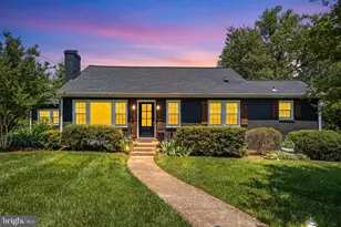 9304 Stuart Ave, Manassas, VA 20110 - Photo 2